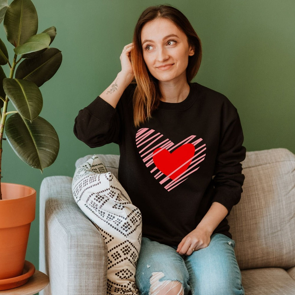 Valentine's Heart Sweatshirt, Valentine Shirt for Woman, Graphic Heart Sweater, Scribble Heart Valentines Day, Family Matching Shirts
