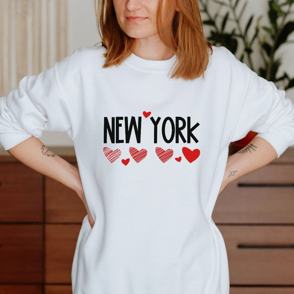 Women's Retro New York Shirt, New Yorker NYC Sweatshirt, Family Vacation Shirt, Valentines Crewneck Sweatshirt, Gift for NYC Lovers