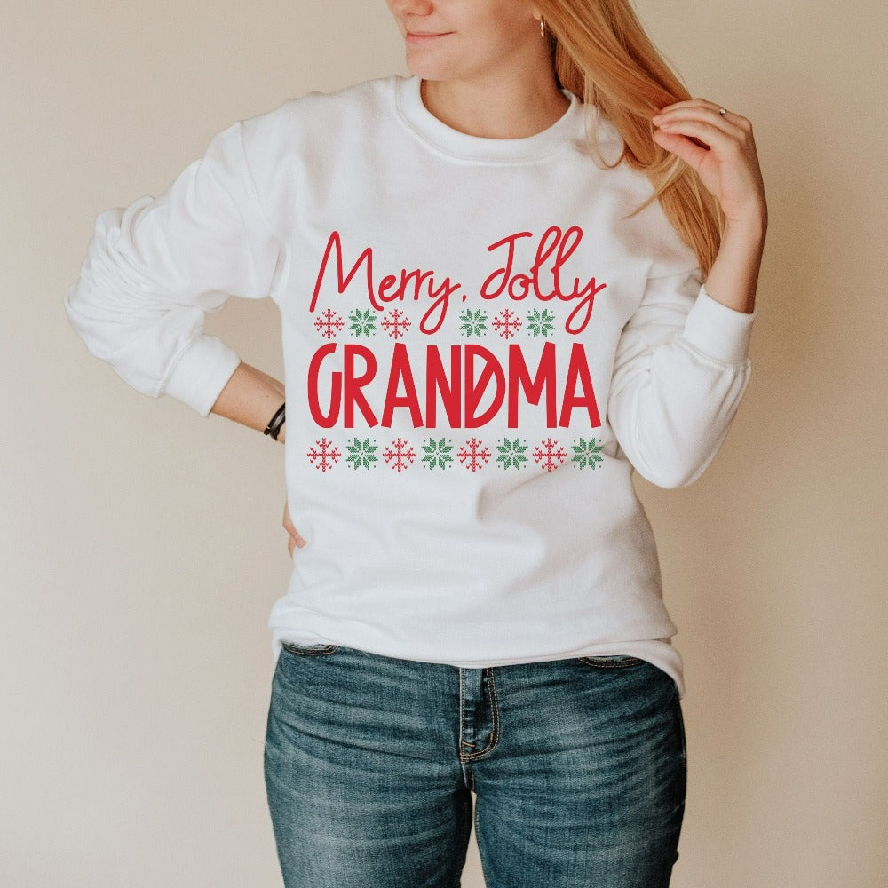 Christmas Crewneck Sweatshirt, Grandma Gift from Kids, Nana Christmas Sweatshirt, Grandmom Christmas Top, Family Xmas Vacation Shirt Grandmother