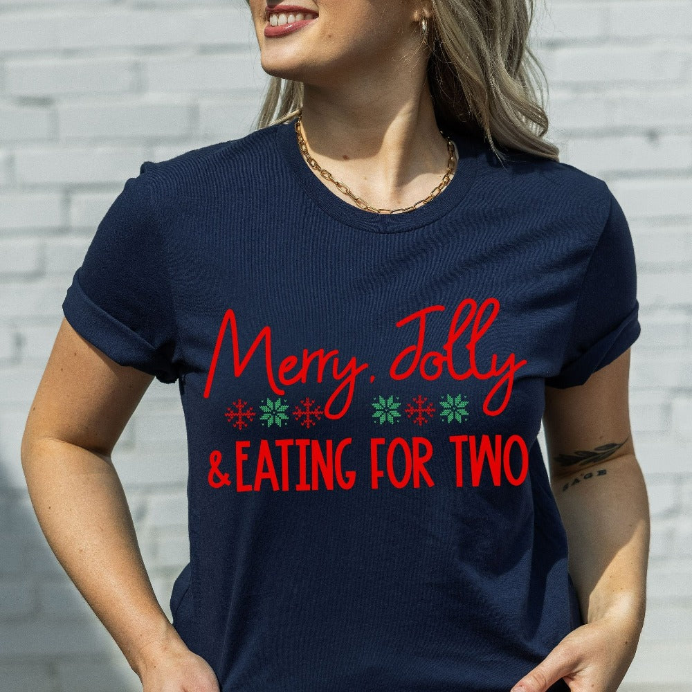 Christmas Shirt for New Mom, Christmas Pregnancy Announcement Shirt, Baby Reveal Xmas T-Shirts, Maternity Tees for Christmas Holiday