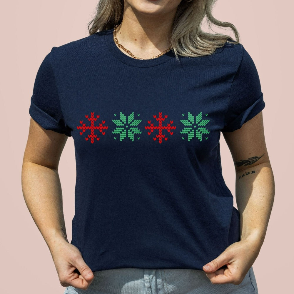 Christmas Shirt, Women Holiday T-Shirt, Christmas Tees for Mom, Matching Couple Winter Tshirt, Merry Christmas Gift, Xmas Tees