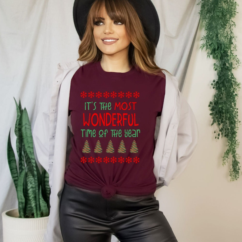 Christmas Shirts for Women, Ladies Merry Xmas Gifts, Family Holiday Matching T-Shirts, Funny Christmas Tees, Women's Party Tee