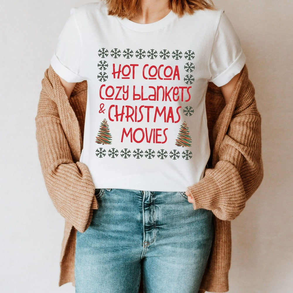 Christmas Shirts, Funny Christmas Tree T-Shirts for Women, Family Xmas Vacation Tshirt, Christmas Picture Matching Holiday Tee