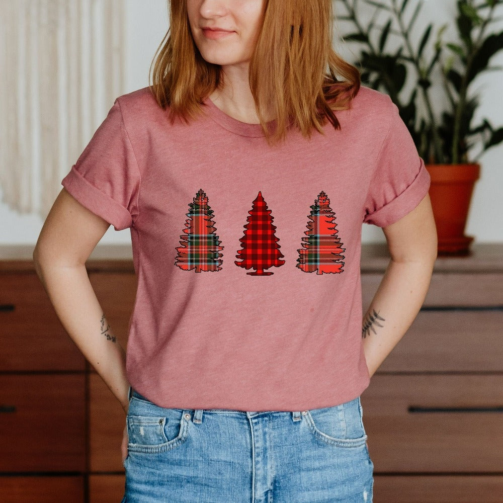 Christmas Shirts, Xmas Holiday Gifts for Friend Mom Daughter Sister, Santa Ho Ho Gifts, Christmas Tree Family Matching Tee, Buffalo Plaid Tee