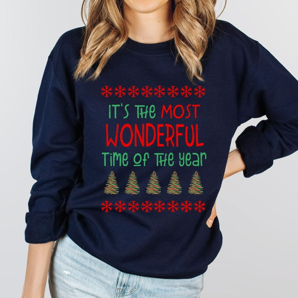Christmas Sweater, Merry Christmas Sweatshirt, Xmas Holiday Gifts, Winter Crewneck Sweatshirt, Women Holiday Gifts, Family Xmas Tops