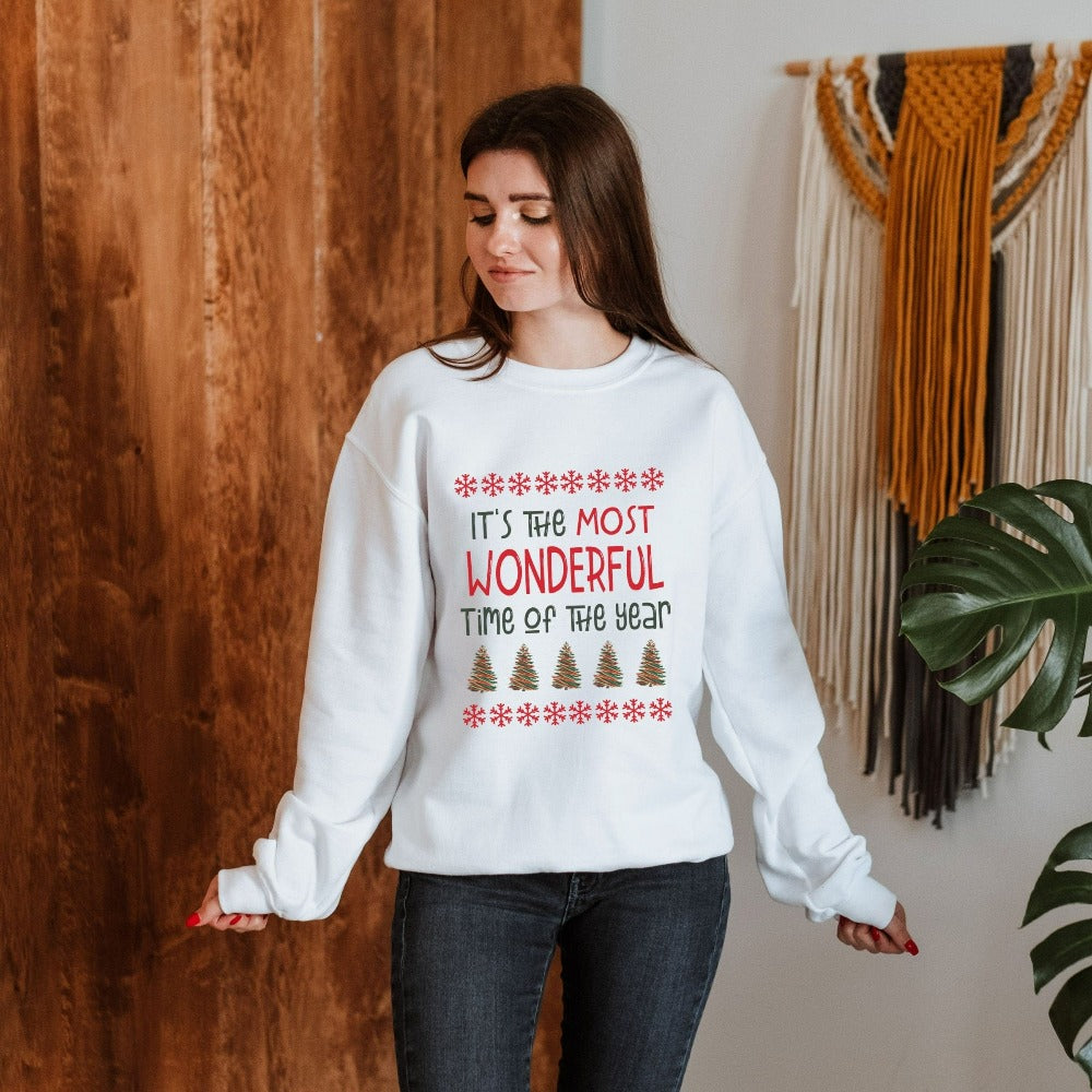 Christmas Sweater, Merry Christmas Sweatshirt, Xmas Holiday Gifts, Winter Crewneck Sweatshirt, Women Holiday Gifts, Family Xmas Tops