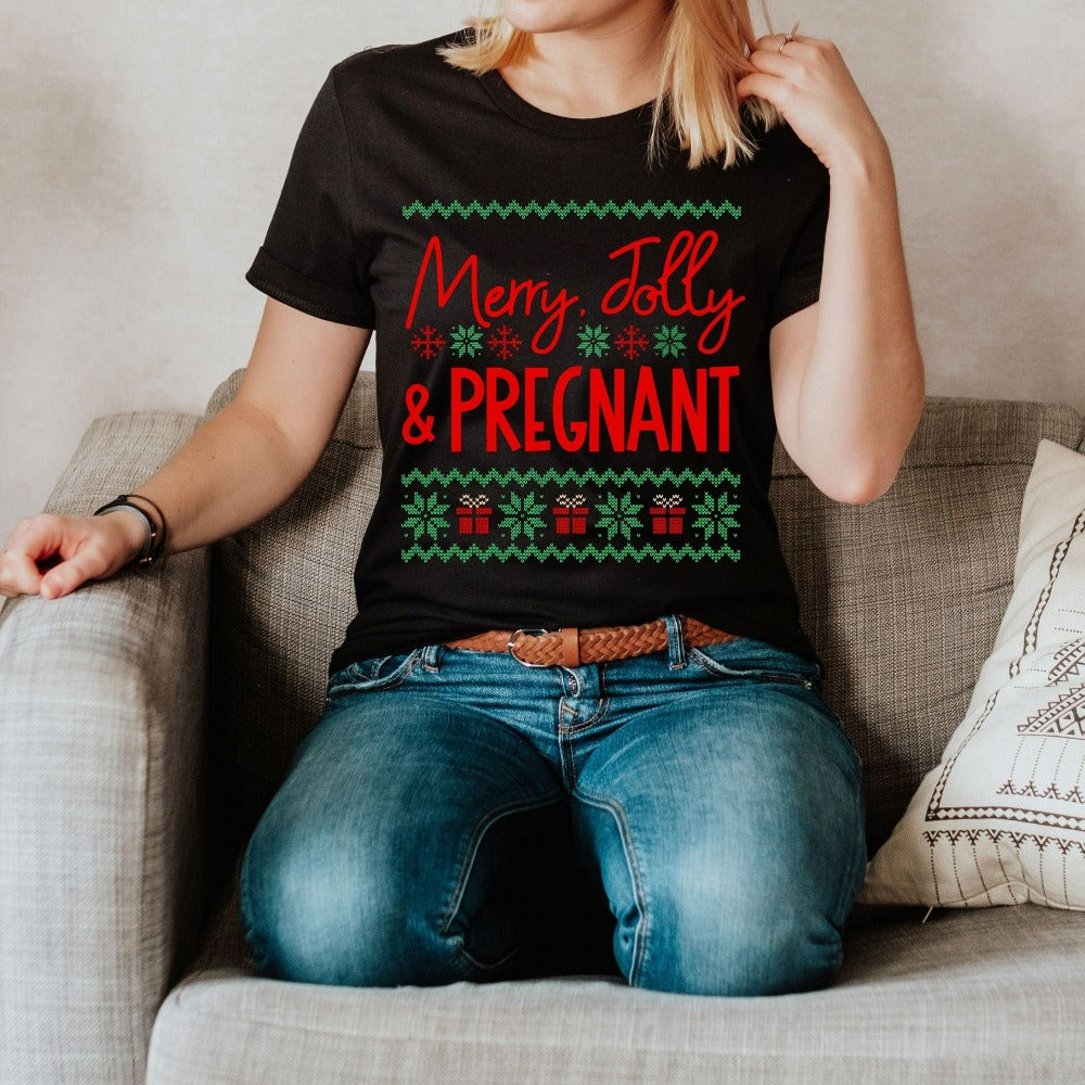 Christmas TShirt for Women New Mom, Cute Xmas Pregnancy Shirt, Christmas Baby Shower Gift Ideas, Holiday Baby Reveal Outfit, Future Mother Holiday T-Shirt