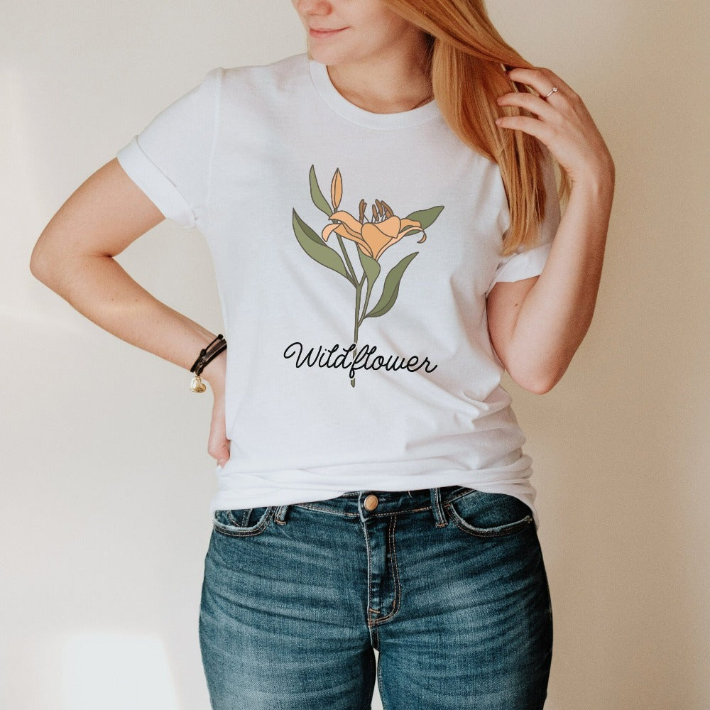 This minimalist wildflower graphic lily shirt is elegant and perfect gift idea for mom, daughter, teenager, sister, best friend especially if they love lilies, the outdoors, nature, plants or flowers. The floral boho cottage core look is great for every occasion and works as a birthday, Christmas holiday, Mother's Day, anniversary or Thanksgiving gift idea.