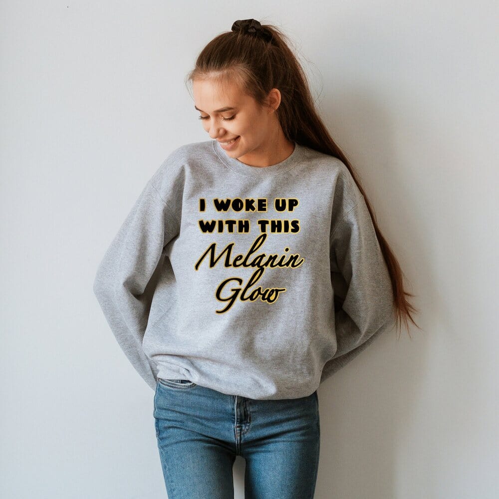 This adorable uplifting Afro-American Melanin Pride hoodie top is a perfect motivational gift for African American women. Perfect as a birthday gift idea for best friend, mom, girlfriend, or loved ones to celebrate diversity and Afro roots. 