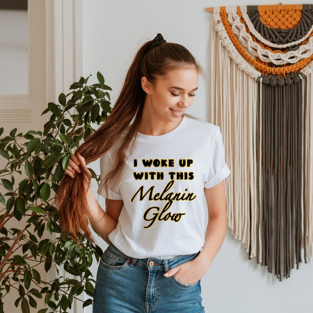 This adorable uplifting Afro-American Melanin Pride short sleeve shirt is a perfect motivational gift for African American women. Perfect as a birthday gift idea for best friends, moms, girlfriends, or loved ones to celebrate diversity and Afro roots.