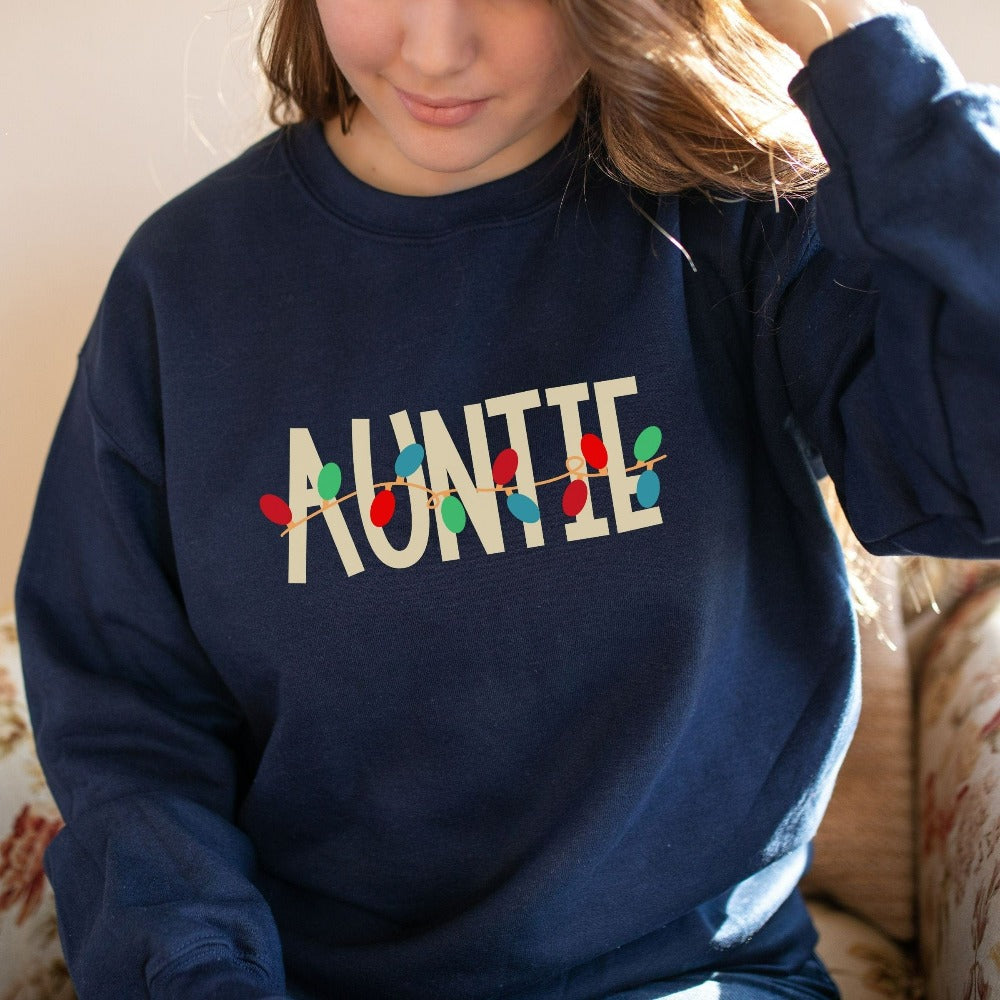 Merry Christmas Sweatshirt for Auntie, Winter Holiday Sweater for Women, New Aunt Christmas Gift, Family Xmas Gift Ideas for Aunty