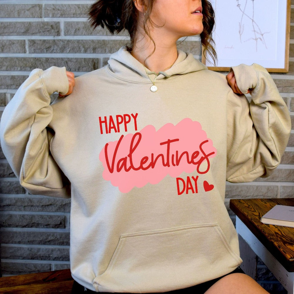 Retro Valentine's Day Sweatshirt, Woman Valentines Gift Ideas, Love Heart Sweater, Matching Valentines Day Shirt for Best Friend BFF