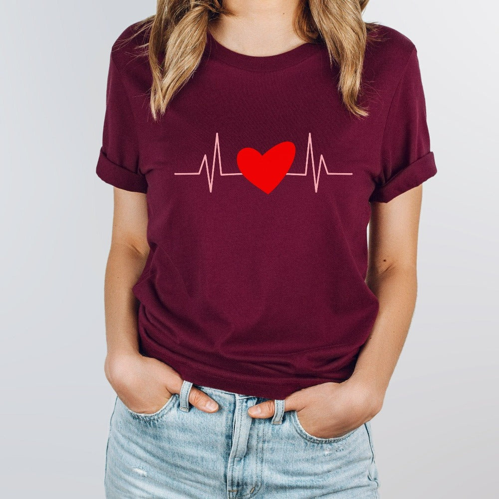 Valentine's Day Shirt, Women Valentine Tee, Galentines Day Gift for Nurse Friend BFF, Valentines T-shirt, Heartbeat Nurse VDay Shirt