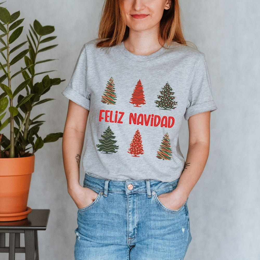 Feliz Navidad Christmas Tree T-Shirt Jonomea – Collage