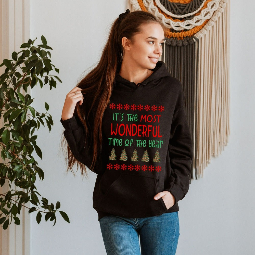 Womens Christmas Sweatshirt, Christmas Crewneck Holiday Sweaters for Ladies, Group Matching Xmas Shirts, Winter Teacher Gifts