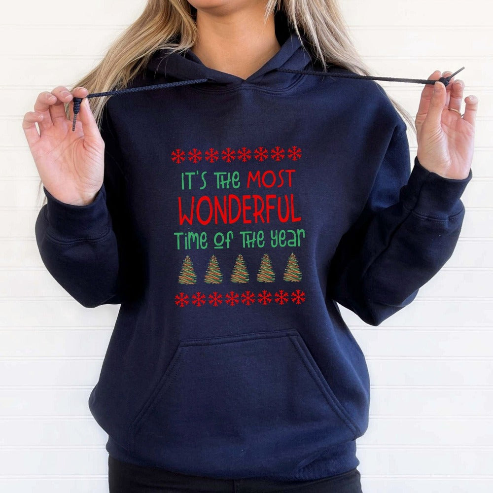 Womens Christmas Sweatshirt, Christmas Crewneck Holiday Sweaters for Ladies, Group Matching Xmas Shirts, Winter Teacher Gifts